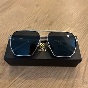 Sojos Oversized Square Sunglasses
